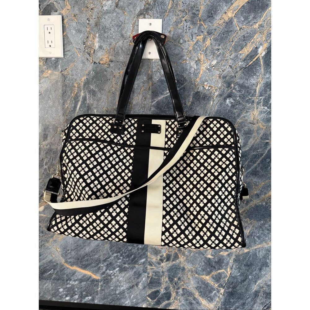 Kate Spade New York Womens Black Cream Classic Triangular Weekender Duffle Bag